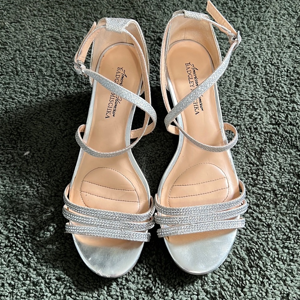 Dress shoes